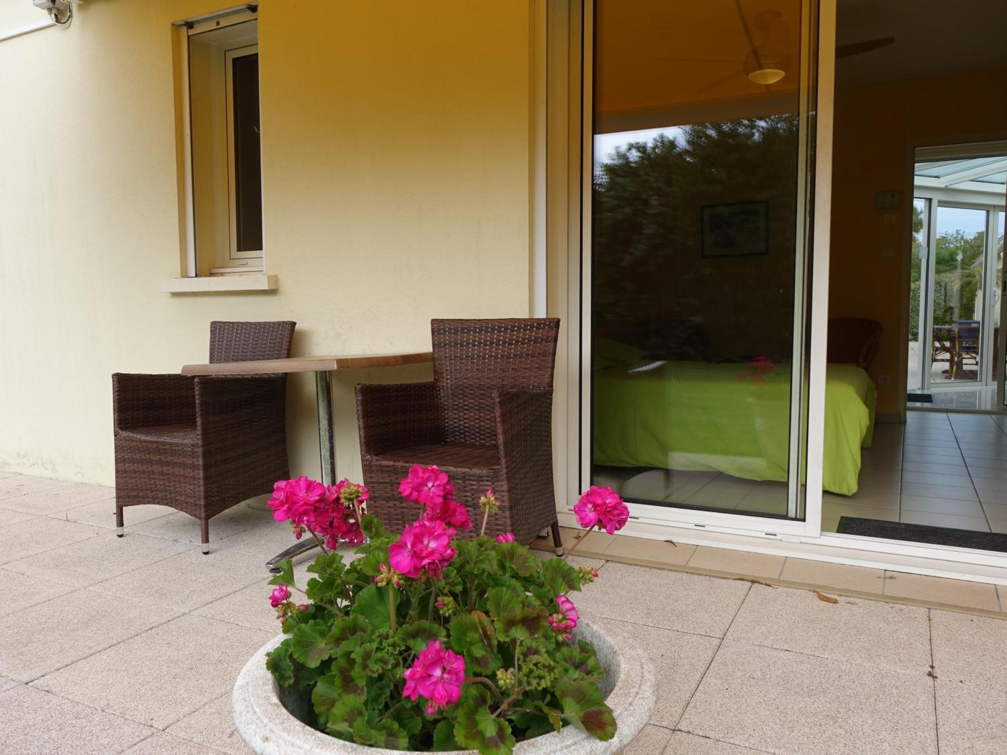Bed and Breakfast Locatlantique Aytré Exterior foto